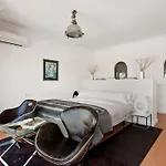 Molo 44 suites Puerto Banús