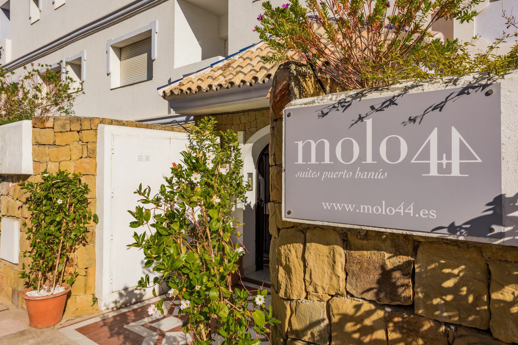 Pensión Molo 44 Puerto Banús Marbella